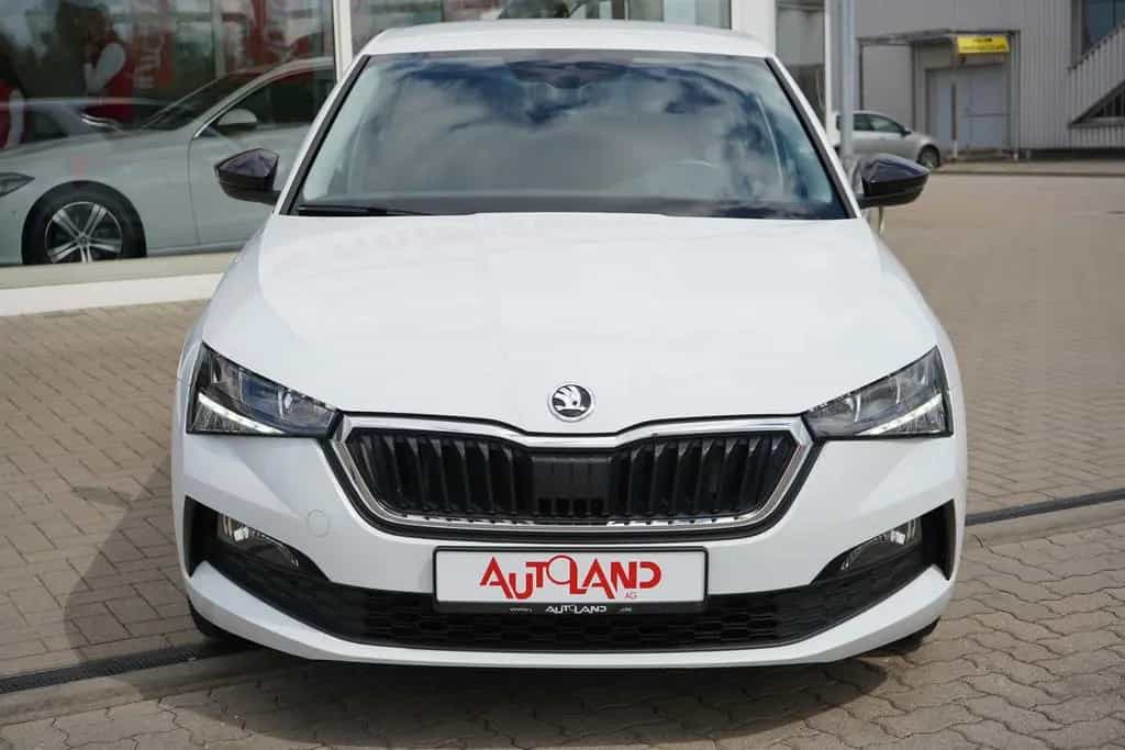 Skoda Scala 1.5 TSI DSG Style LED Kamera Tempomat DAB 08/2019-photo-8