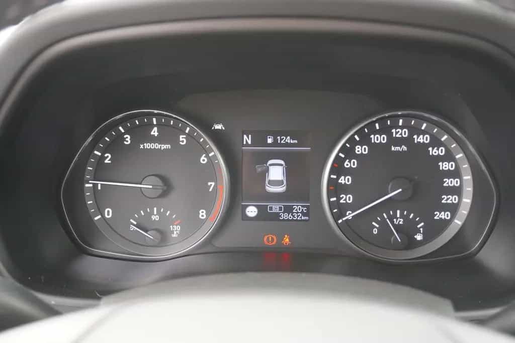Hyundai i30 1.0 T-GDI Trend Navi Kamera Tempomat PDC USB 08/2022-photo-18