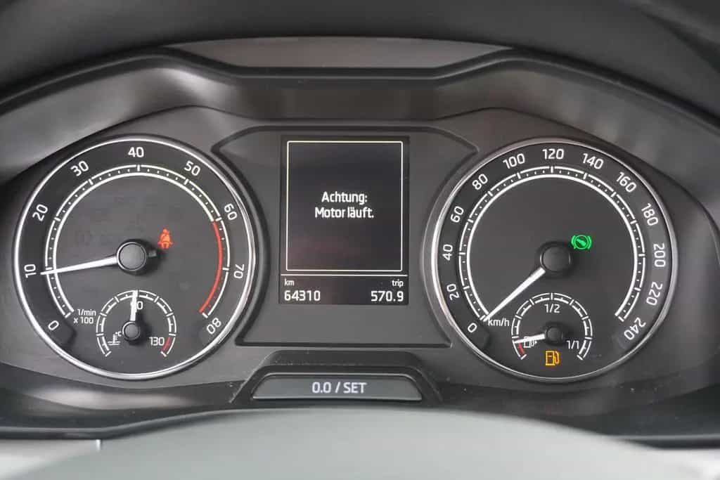 Skoda Kamiq 1.5 TSI Ambition DSG LED SmartLink AHK PDC 06/2020-photo-18