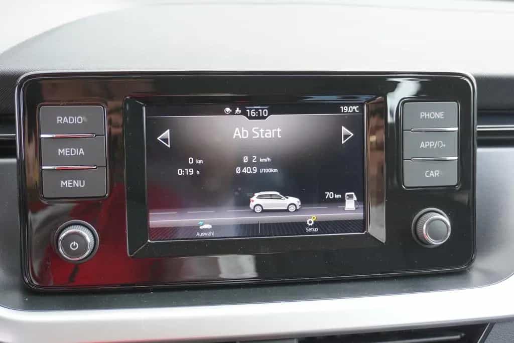 Skoda Kamiq 1.5 TSI Ambition DSG LED SmartLink AHK PDC 06/2020-photo-19