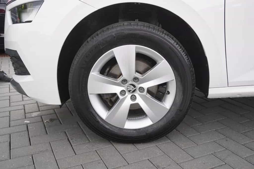 Skoda Kamiq 1.5 TSI Ambition DSG LED SmartLink AHK PDC 06/2020-photo-30