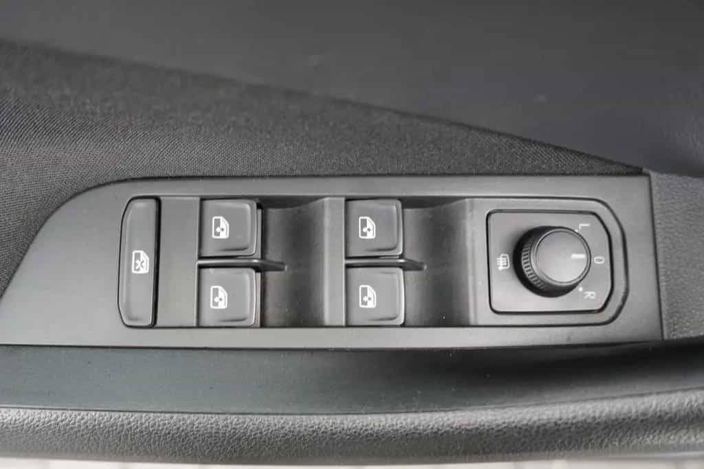 Skoda Kamiq 1.5 TSI Ambition DSG LED SmartLink AHK PDC 06/2020-photo-7