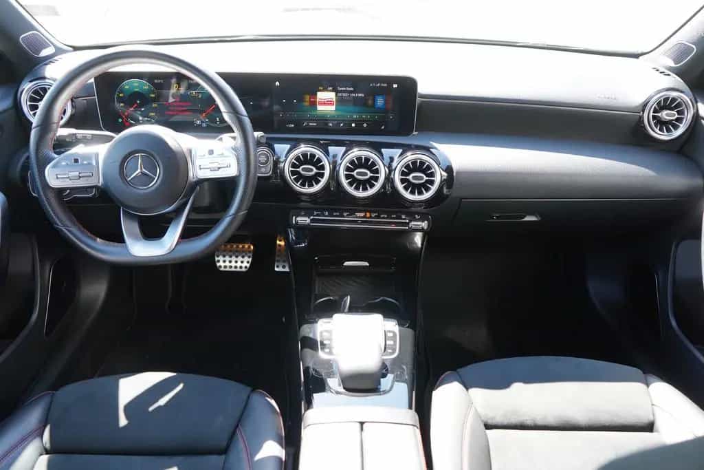 Mercedes-Benz A 220 A220 Edition 1 AMG Line Standheizung Burmester 04/2019-photo-11