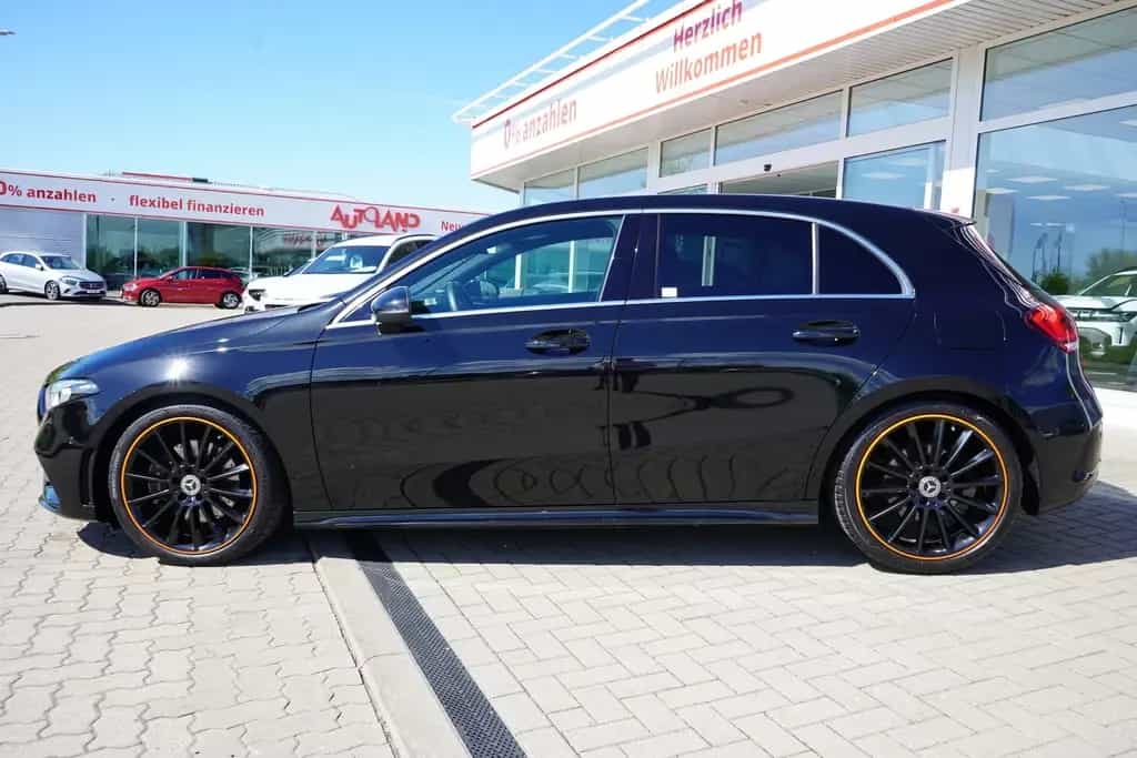 Mercedes-Benz A 220 A220 Edition 1 AMG Line Standheizung Burmester 04/2019-photo-2