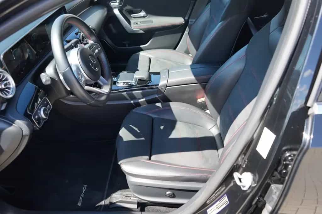 Mercedes-Benz A 220 A220 Edition 1 AMG Line Standheizung Burmester 04/2019-photo-28