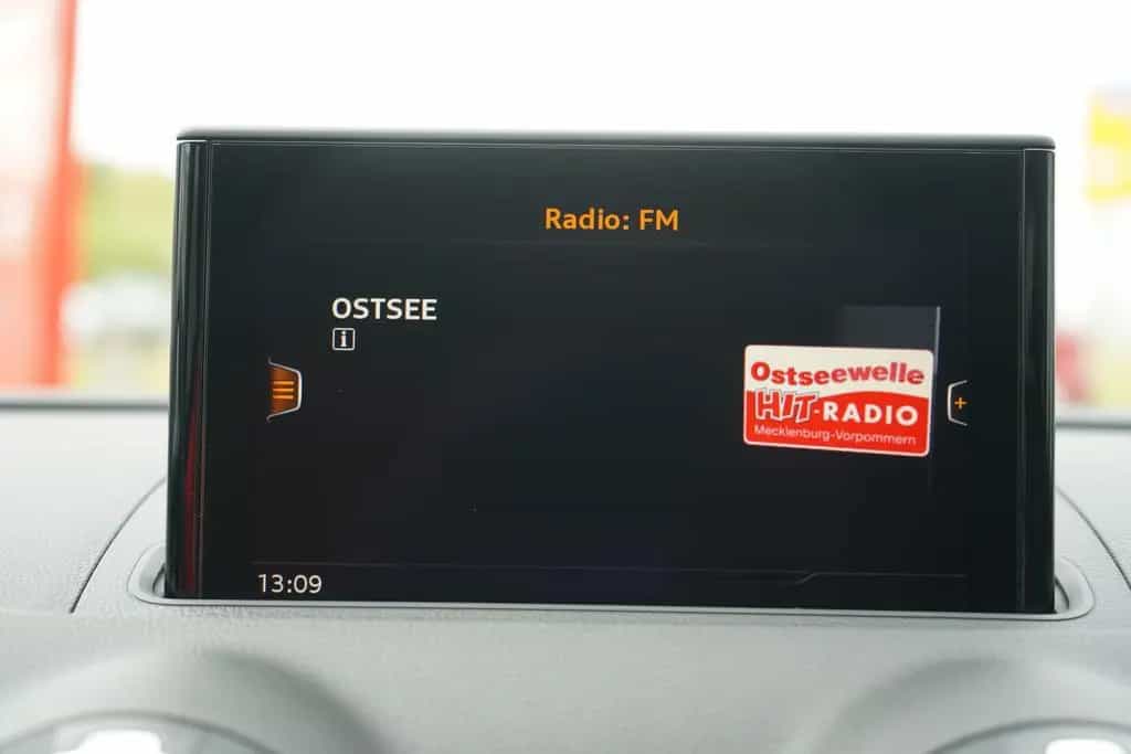 Audi A3 Sportback 1.0 TFSI basis Kamera PDC Bi-Xenon 03/2017-photo-13