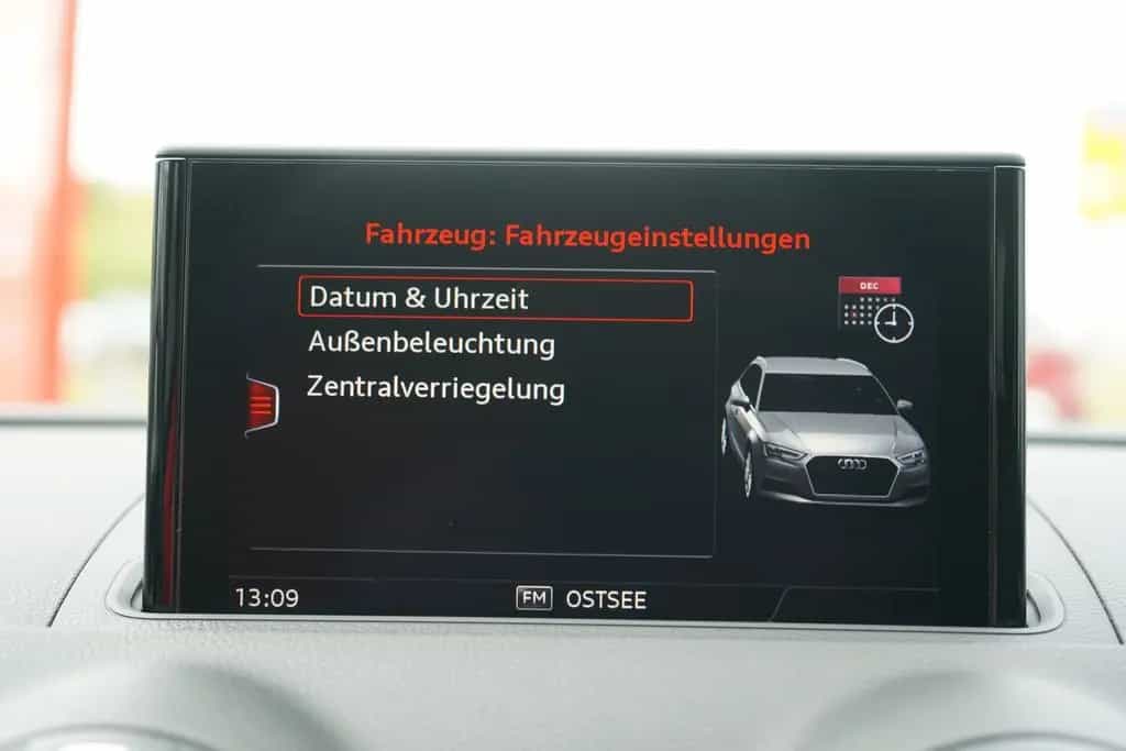 Audi A3 Sportback 1.0 TFSI basis Kamera PDC Bi-Xenon 03/2017-photo-14