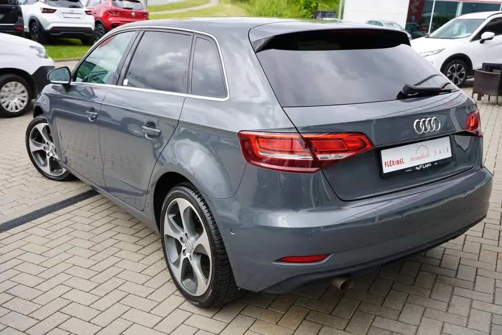 Audi A3 Sportback 1.0 TFSI basis Kamera PDC Bi-Xenon 03/2017-photo-3