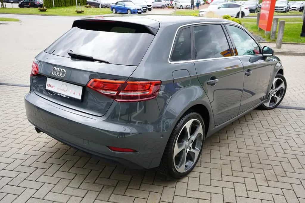 Audi A3 Sportback 1.0 TFSI basis Kamera PDC Bi-Xenon 03/2017-photo-5