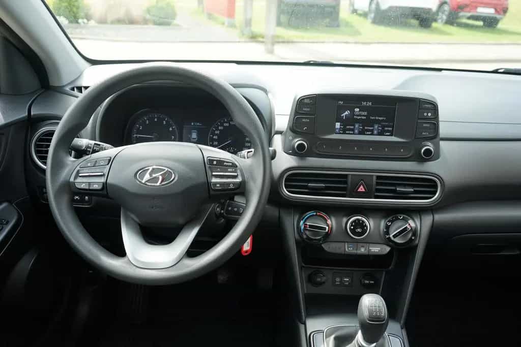 Hyundai KONA 1.0 T-GDI Select 2WD Spurhalte Tempomat USB 09/2020-photo-12