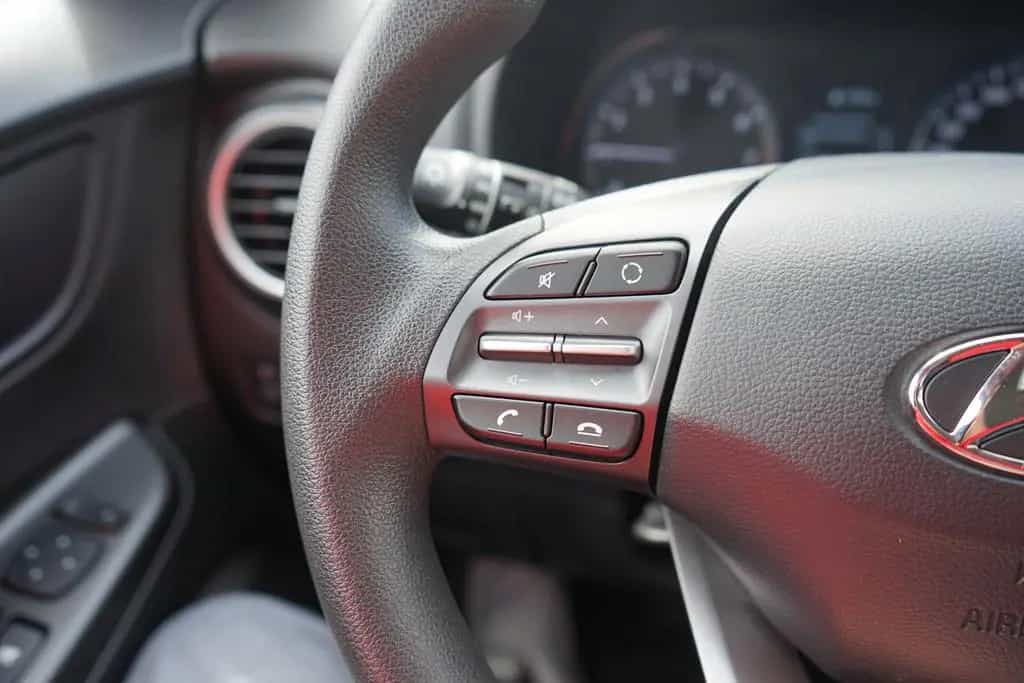 Hyundai KONA 1.0 T-GDI Select 2WD Spurhalte Tempomat USB 09/2020-photo-20