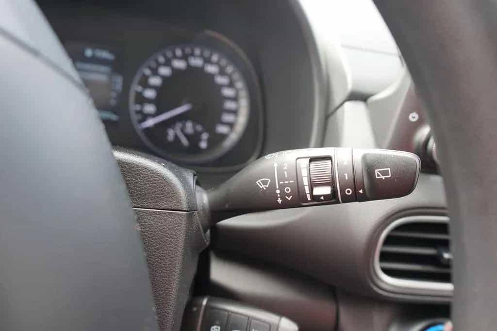 Hyundai KONA 1.0 T-GDI Select 2WD Spurhalte Tempomat USB 09/2020-photo-23