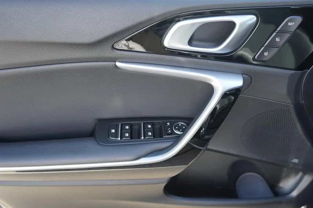 Kia XCeed 1.6 T-GDI Platinum Edition LED Navi Leder 08/2021-photo-31