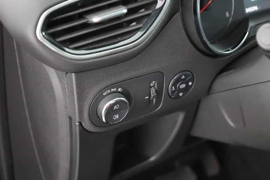 Opel Crossland 1.2 DI Turbo Aut. LED Navi HUD 05/2021-photo-20