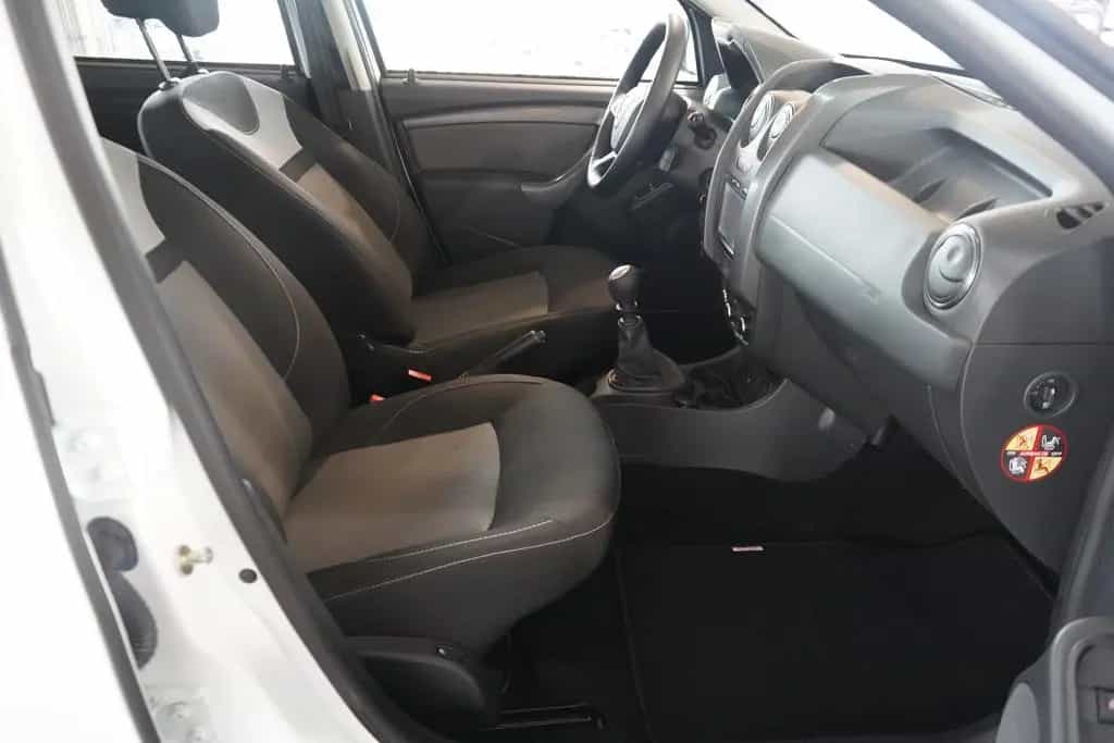 Dacia Duster 1.2  4x2 Navi Totwinkel DAB Kamera PDC 01/2018-photo-26