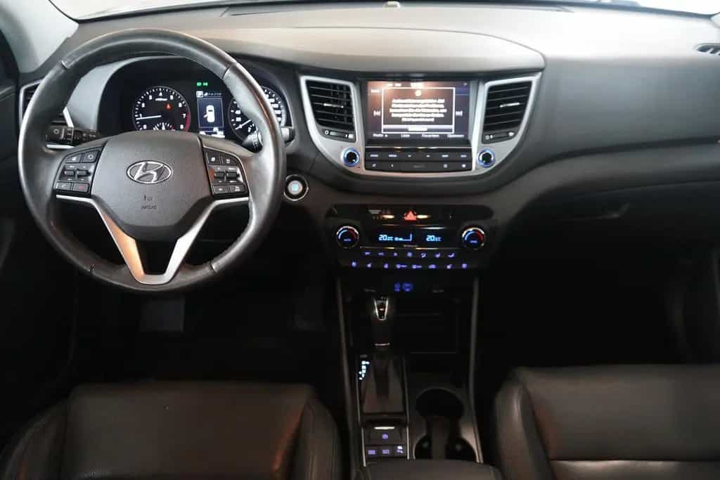 Hyundai Tucson 1.6 T-GDI LED Navi Kamera Sitzbelüftung 12/2016-photo-10