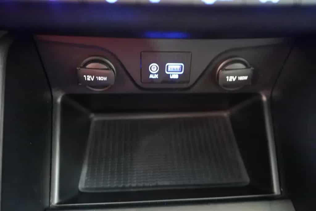 Hyundai Tucson 1.6 T-GDI LED Navi Kamera Sitzbelüftung 12/2016-photo-18