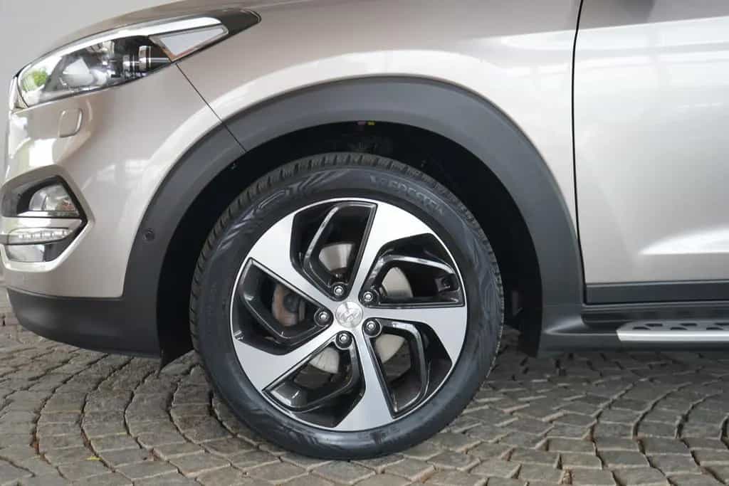 Hyundai Tucson 1.6 T-GDI LED Navi Kamera Sitzbelüftung 12/2016-photo-8
