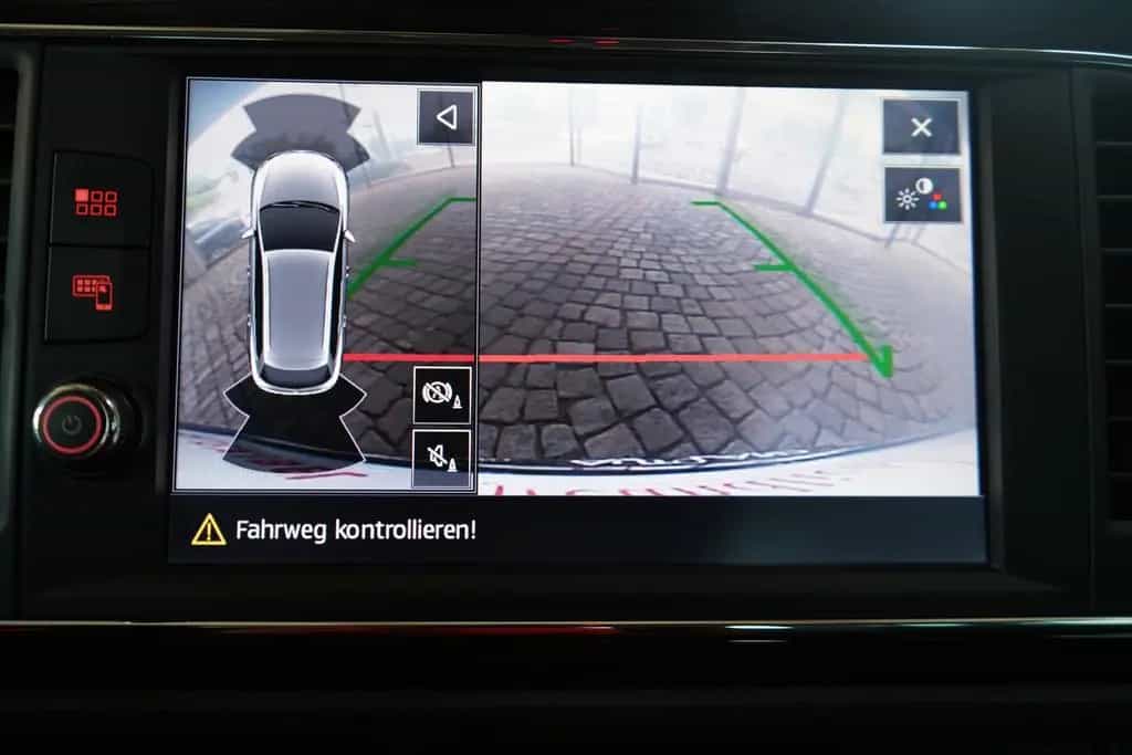 Seat Leon ST 1.5 FR LED FullLink Digitales Cockpit 07/2019-photo-17