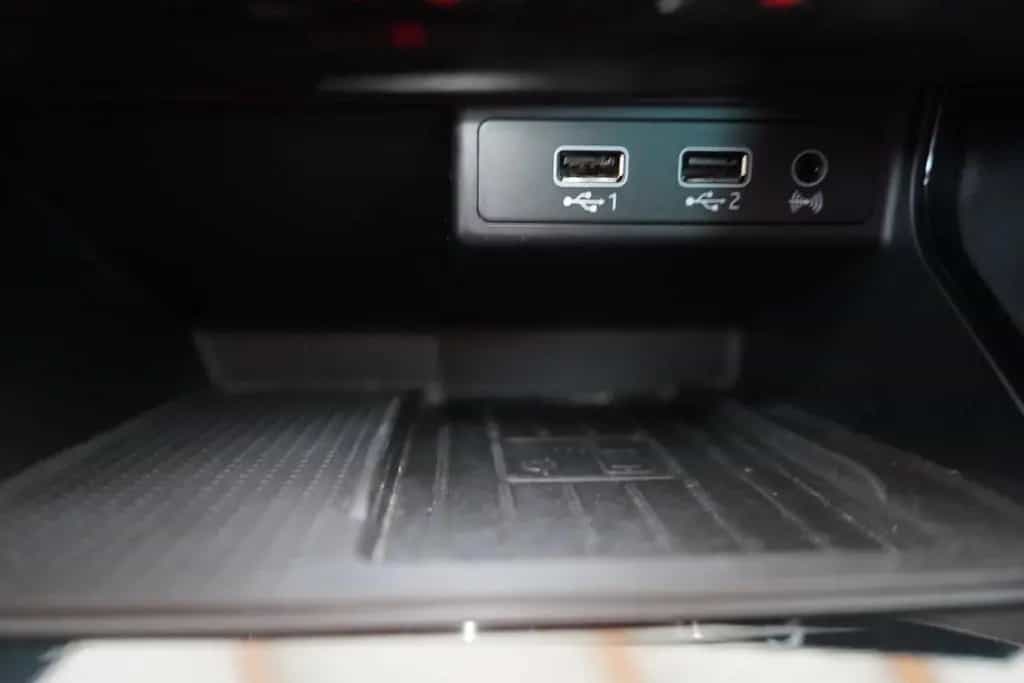 Seat Leon ST 1.5 FR LED FullLink Digitales Cockpit 07/2019-photo-19