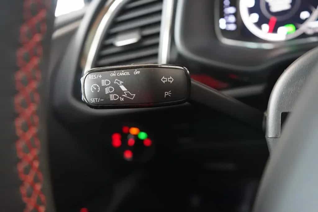Seat Leon ST 1.5 FR LED FullLink Digitales Cockpit 07/2019-photo-24