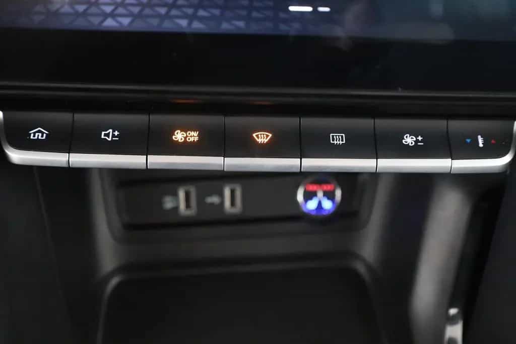 MG ZS 1.5 VTi-Tech Comfort LED Navi Kamera Tempomat 02/2025-photo-11