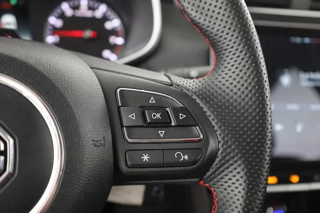 MG ZS 1.5 VTi-Tech Comfort LED Navi Kamera Tempomat 02/2025-photo-45