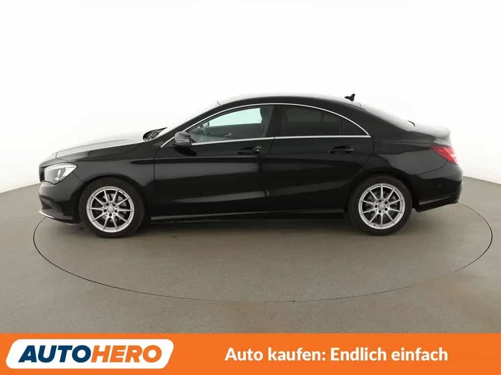 Mercedes-Benz CLA 180 Urban *NAVI*LED*PDC*SHZ* 02/2017-photo-2