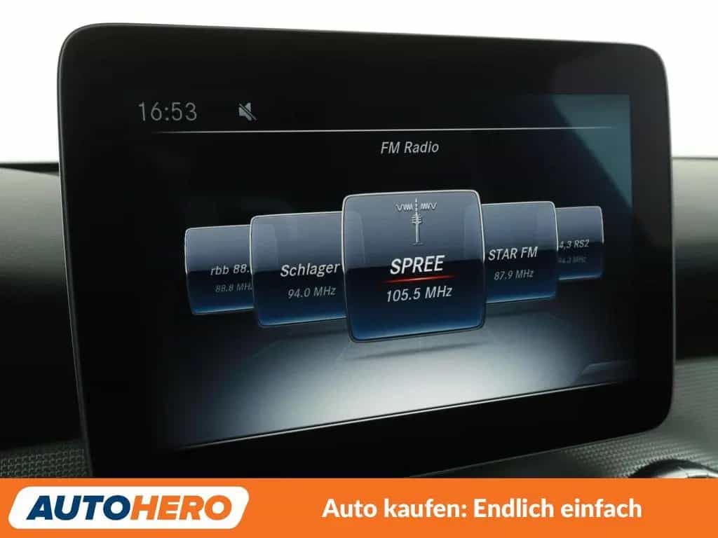 Mercedes-Benz CLA 180 Urban *NAVI*LED*PDC*SHZ* 02/2017-photo-20