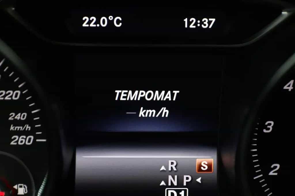 Mercedes-Benz CLA 200 Shooting Brake Prestige | AHK | kamera | 01/2019-photo-20