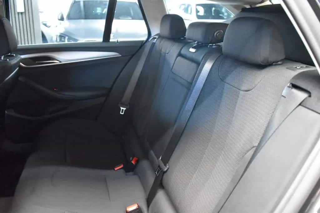 BMW 520 d Touring xDrive*AHK*LED*LIVE COCKPIT*SHZ* 01/2021-photo-24