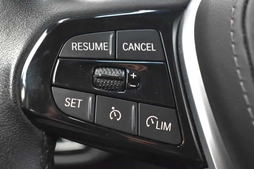BMW 520 d Touring xDrive*AHK*LED*LIVE COCKPIT*SHZ* 01/2021-photo-30