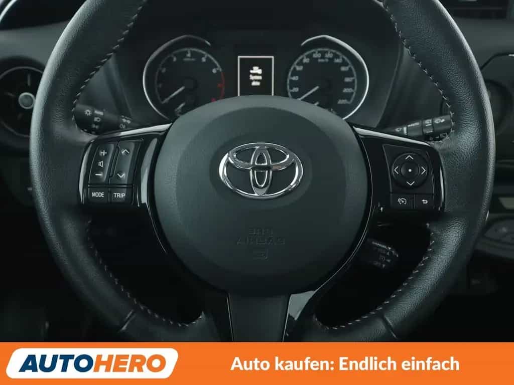 Toyota Yaris 1.5 Dual VVT-iE Team D *NAVI*TEMPO*CAM*SHZ 07/2018-photo-18