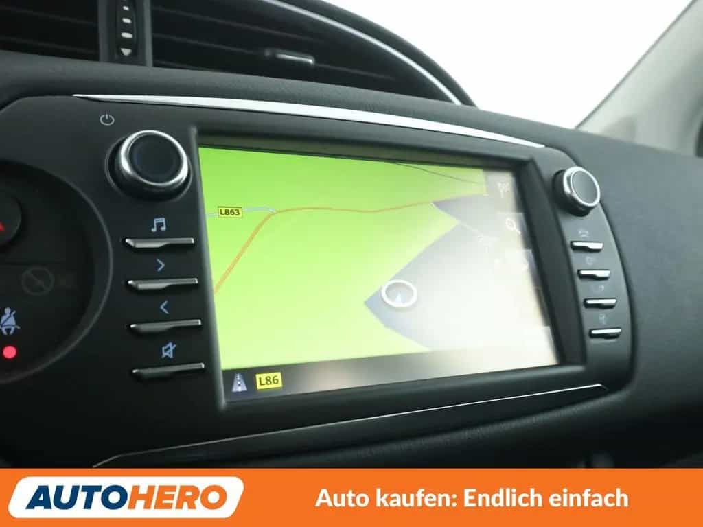 Toyota Yaris 1.5 Dual VVT-iE Team D *NAVI*TEMPO*CAM*SHZ 07/2018-photo-20