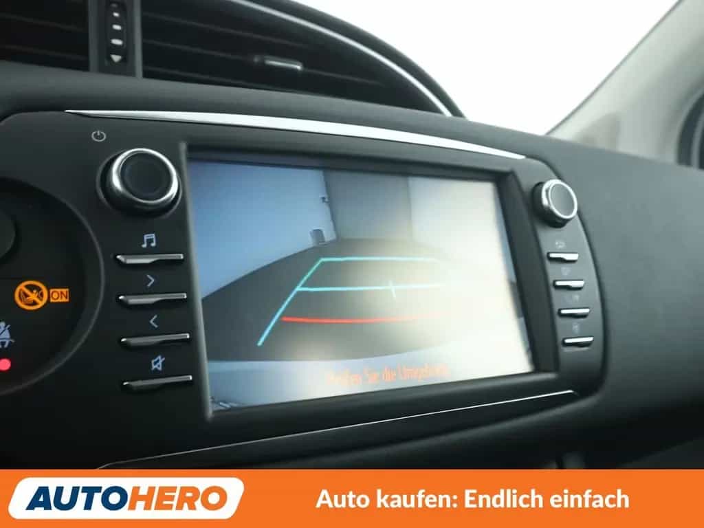 Toyota Yaris 1.5 Dual VVT-iE Team D *NAVI*TEMPO*CAM*SHZ 07/2018-photo-22