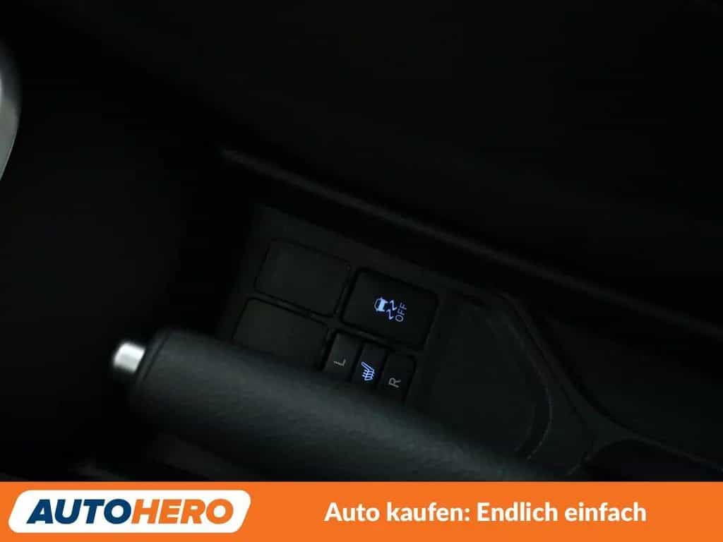 Toyota Yaris 1.5 Dual VVT-iE Team D *NAVI*TEMPO*CAM*SHZ 07/2018-photo-25