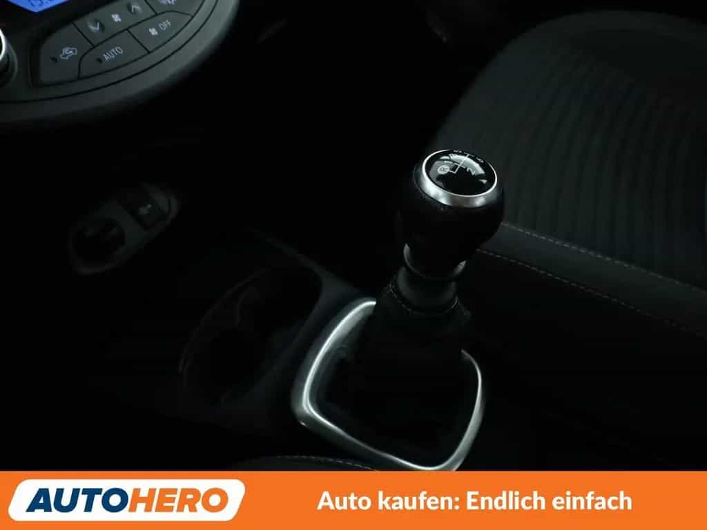 Toyota Yaris 1.5 Dual VVT-iE Team D *NAVI*TEMPO*CAM*SHZ 07/2018-photo-26
