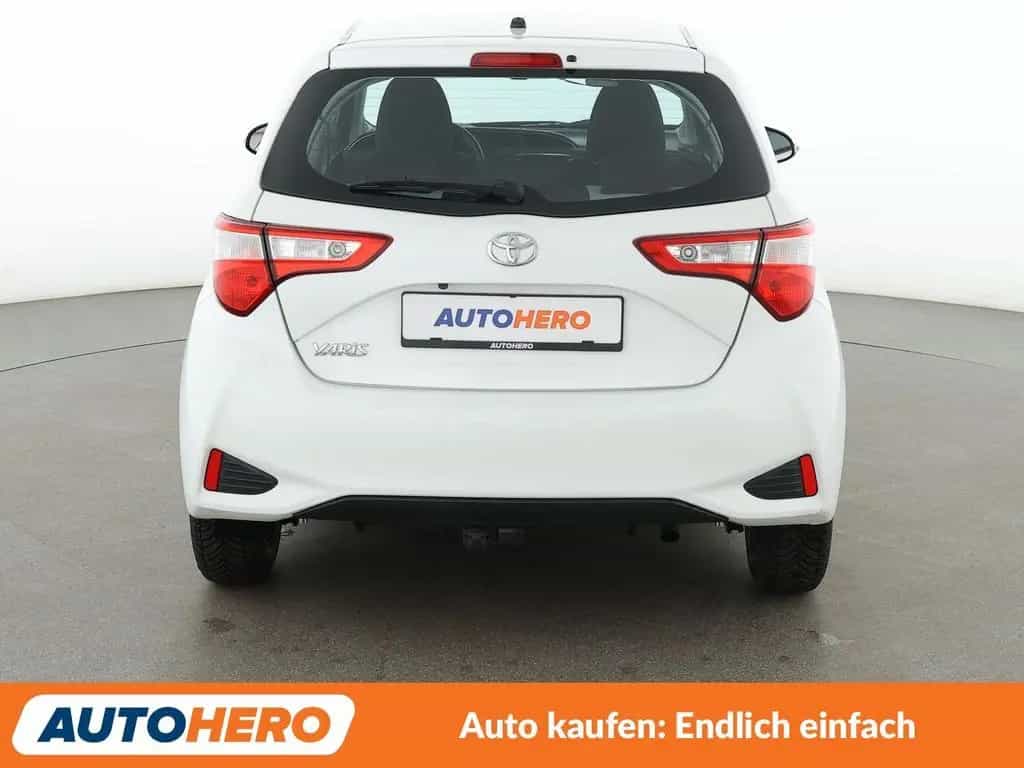 Toyota Yaris 1.5 Dual VVT-iE Team D *NAVI*TEMPO*CAM*SHZ 07/2018-photo-4