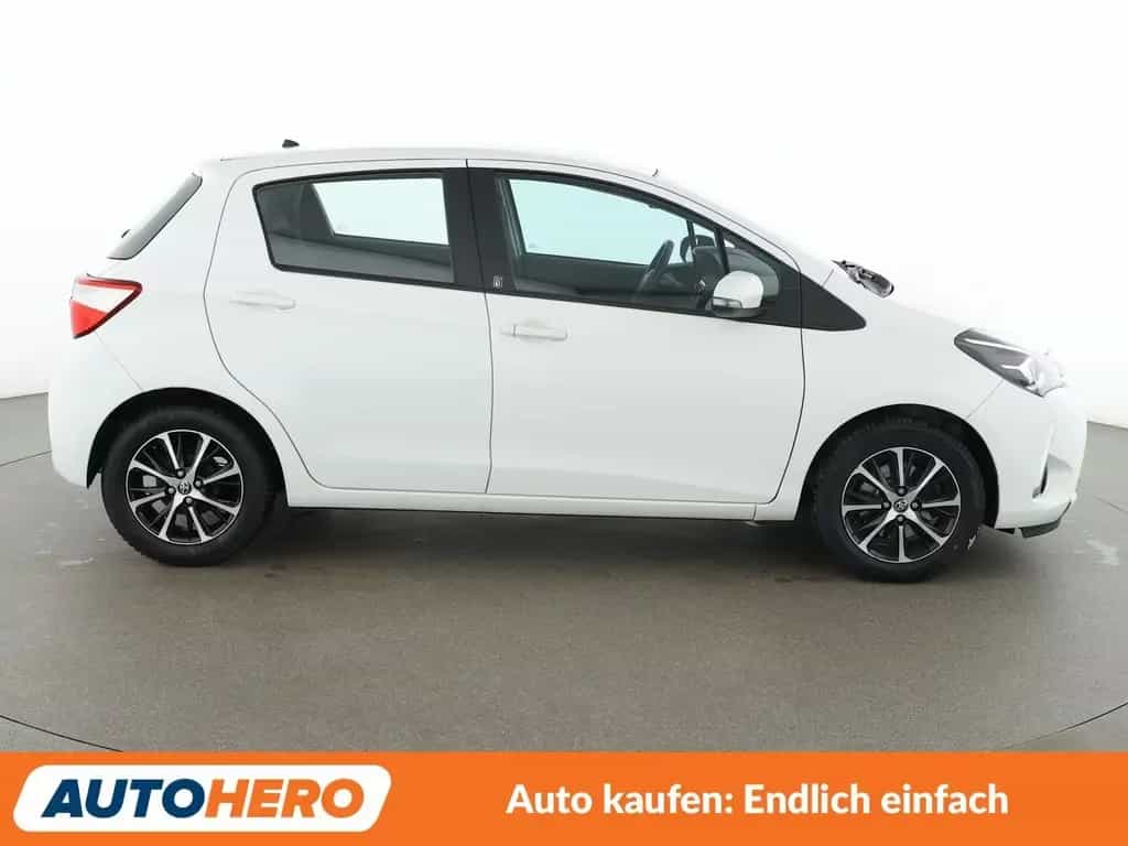 Toyota Yaris 1.5 Dual VVT-iE Team D *NAVI*TEMPO*CAM*SHZ 07/2018-photo-6
