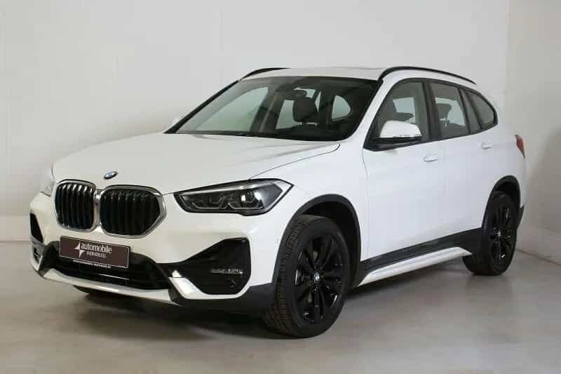 BMW X1 sDrive18i Sport Line AHK Panorama LED Navi 04/2021-photo-1