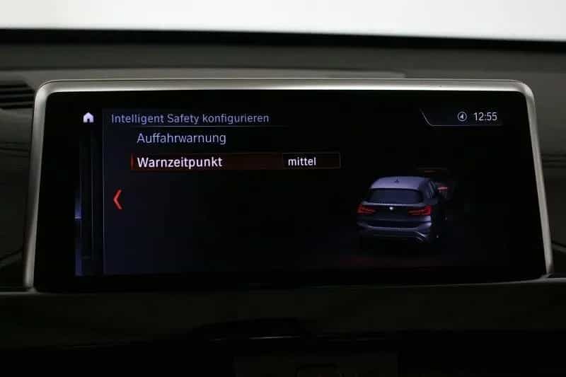 BMW X1 sDrive18i Sport Line AHK Panorama LED Navi 04/2021-photo-13