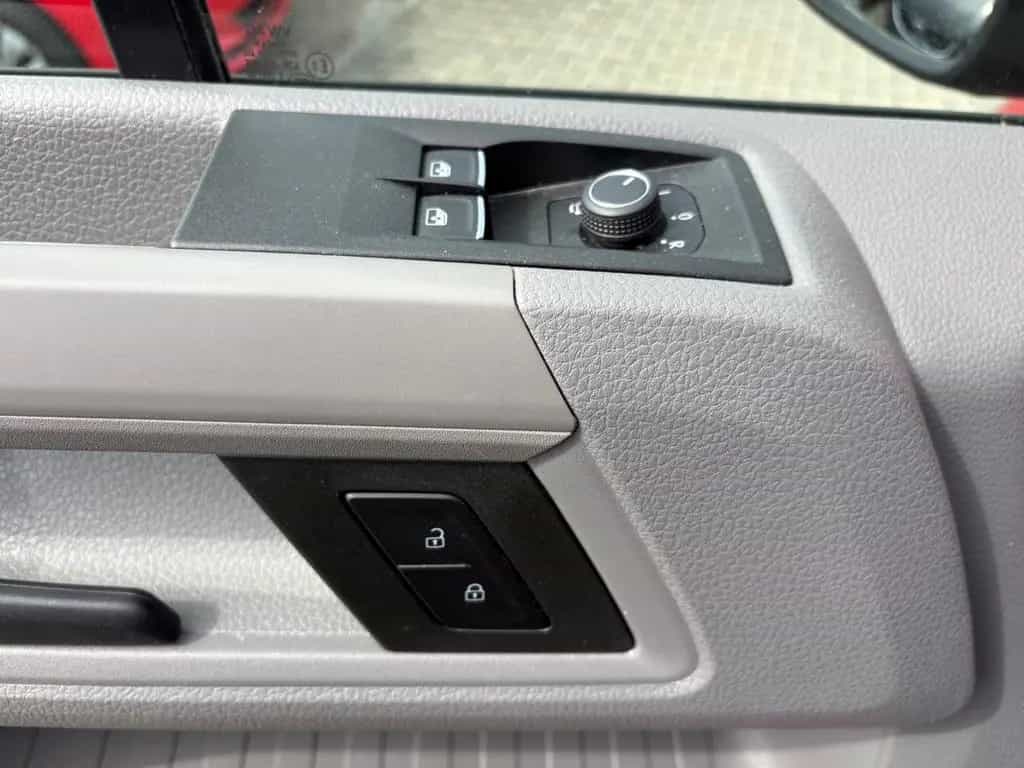 MAN TGE 3.180 *9 Sitze*Automatik* 06/2025-photo-14