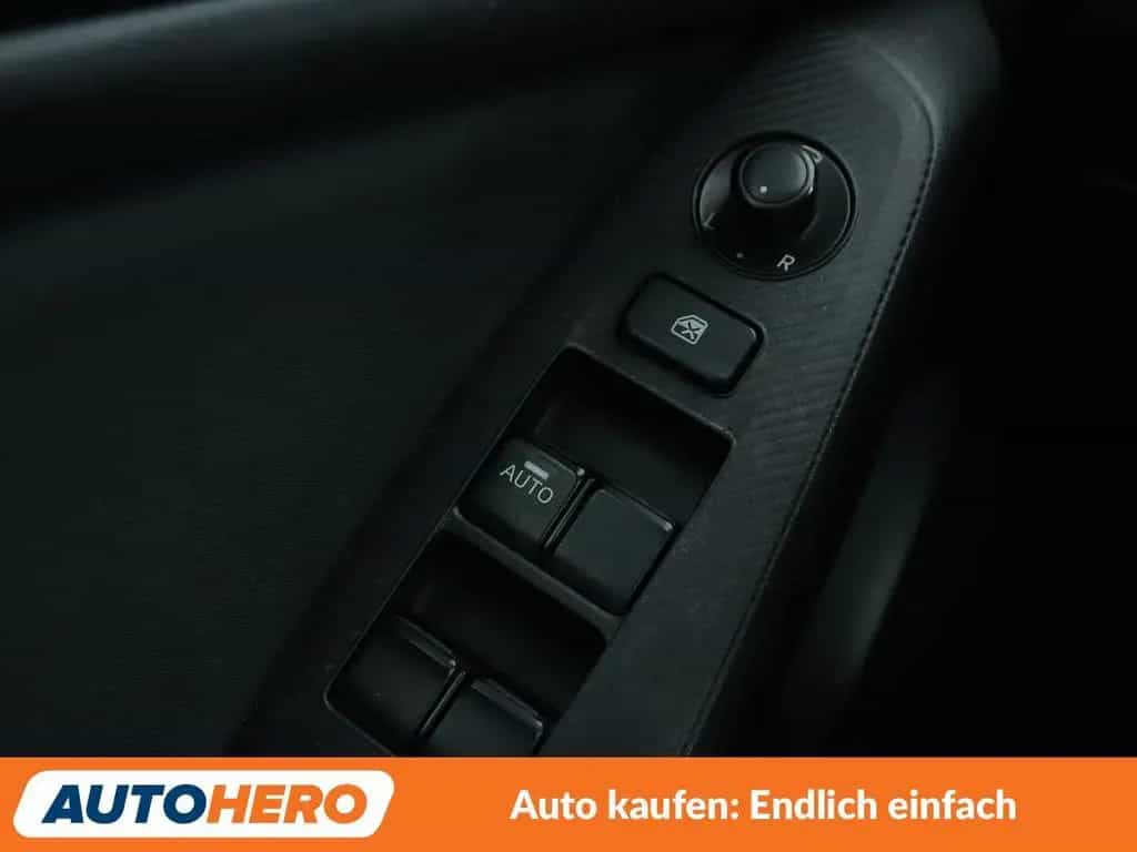 Mazda 3 2.0 Sports-Line *NAVI*HEAD-UP*BI-XENON*ACC*CAM 02/2016-photo-24