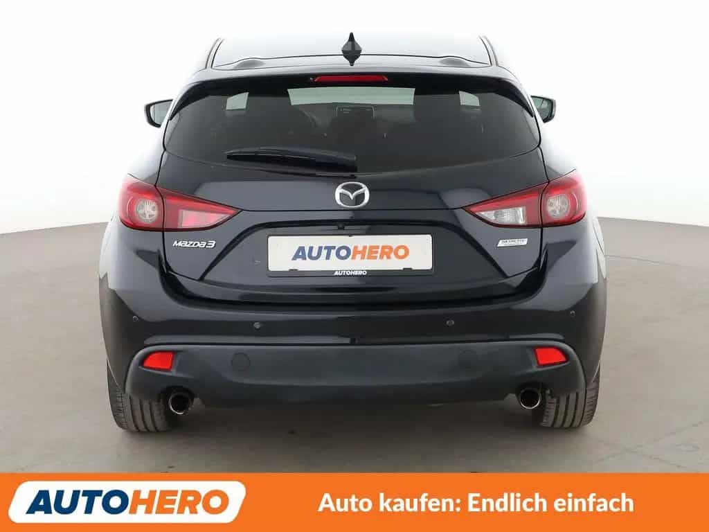 Mazda 3 2.0 Sports-Line *NAVI*HEAD-UP*BI-XENON*ACC*CAM 02/2016-photo-4