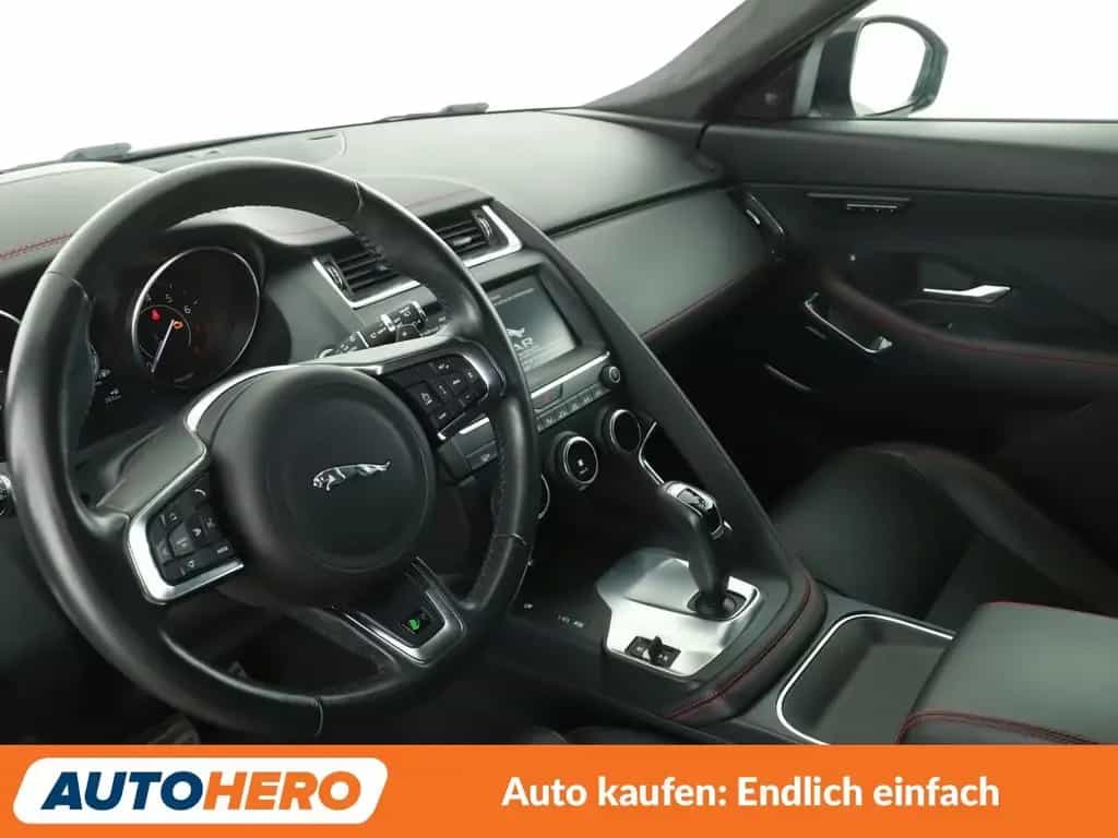 Jaguar E-Pace P250 AWD Aut.*NAVI*TEMPO*CAM*PDC*LIM* 07/2018-photo-10