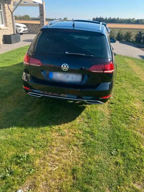 Volkswagen VW Golf 7 VII 1,5 TSI Highline 11/2017-photo-2