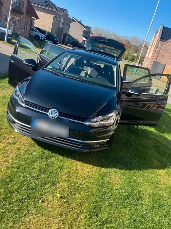 Volkswagen VW Golf 7 VII 1,5 TSI Highline 11/2017-photo-4