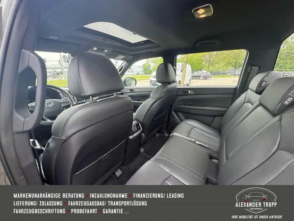 Ssangyong MUSSO Musso Grand 2.2 Black Line 4WD AHK Xeno... 03/2024-photo-25