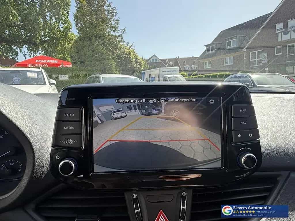 Hyundai i30 Fastback 1,4 TDGI Trend Automatik Navi Kamer 12/2019-photo-18