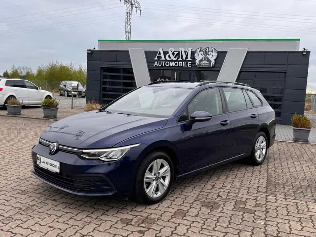 Volkswagen Golf VIII Variant Life 03/2021-photo-0